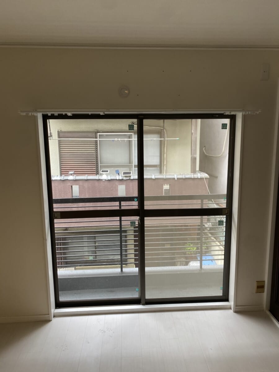 大阪市西淀川区・築40年の戸建て住宅で補助金を使った内窓（二重窓）の窓の断熱リフォームを実施しました。 Before