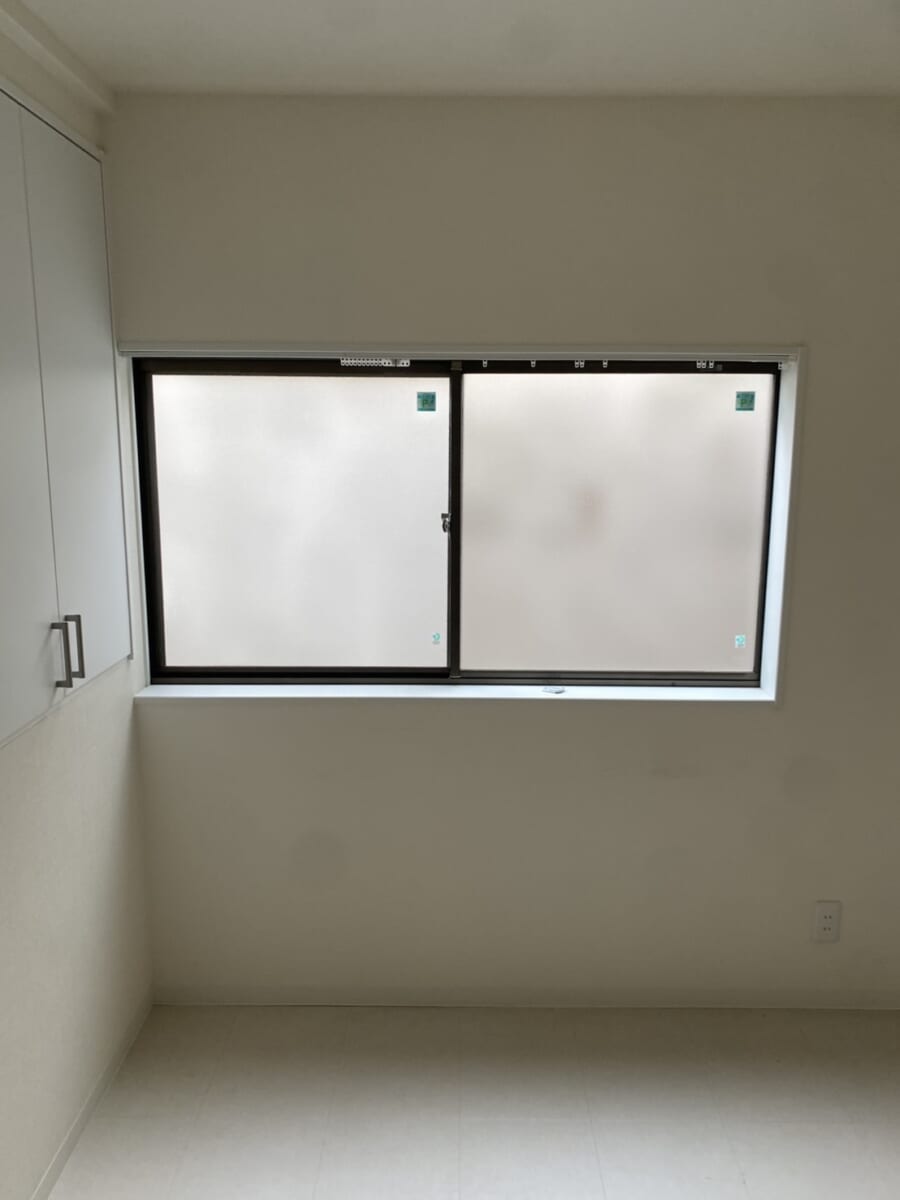 大阪市西淀川区・築40年の戸建て住宅で補助金を使った内窓（二重窓）の窓の断熱リフォームを実施しました。 Before