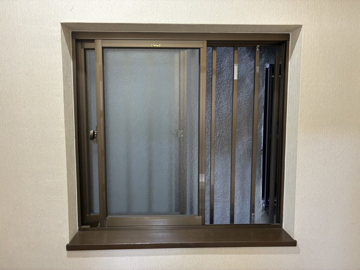 【大阪市西成区・築32年戸建て】内窓13箇所を設置！LIXILインプラスで断熱リフォーム｜大阪市の補助金66万円を活用 Before
