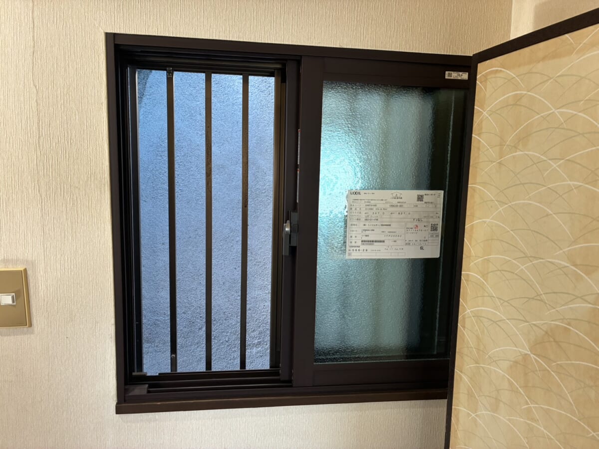 【大阪市西成区・築32年戸建て】内窓13箇所を設置！LIXILインプラスで断熱リフォーム｜大阪市の補助金66万円を活用 After