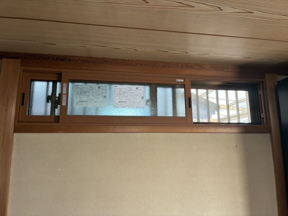 【大阪市西成区・築32年戸建て】内窓13箇所を設置！LIXILインプラスで断熱リフォーム｜大阪市の補助金66万円を活用 After